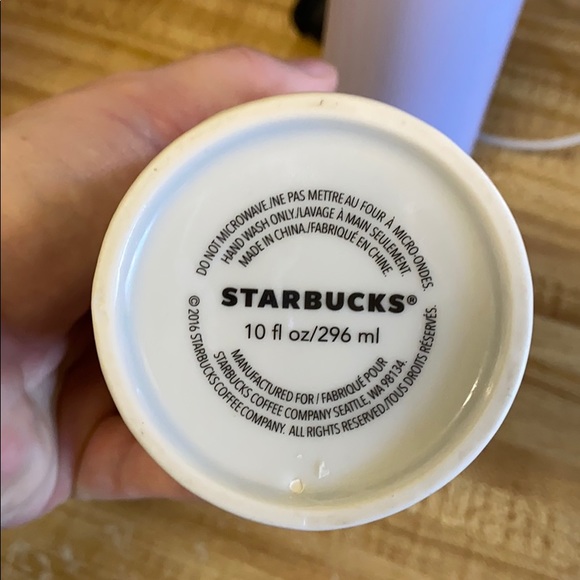 Starbucks cup - Picture 4 of 4